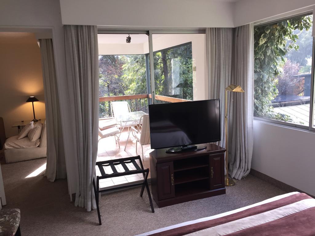 Hotel Acacias De Vitacura Santiago del Cile